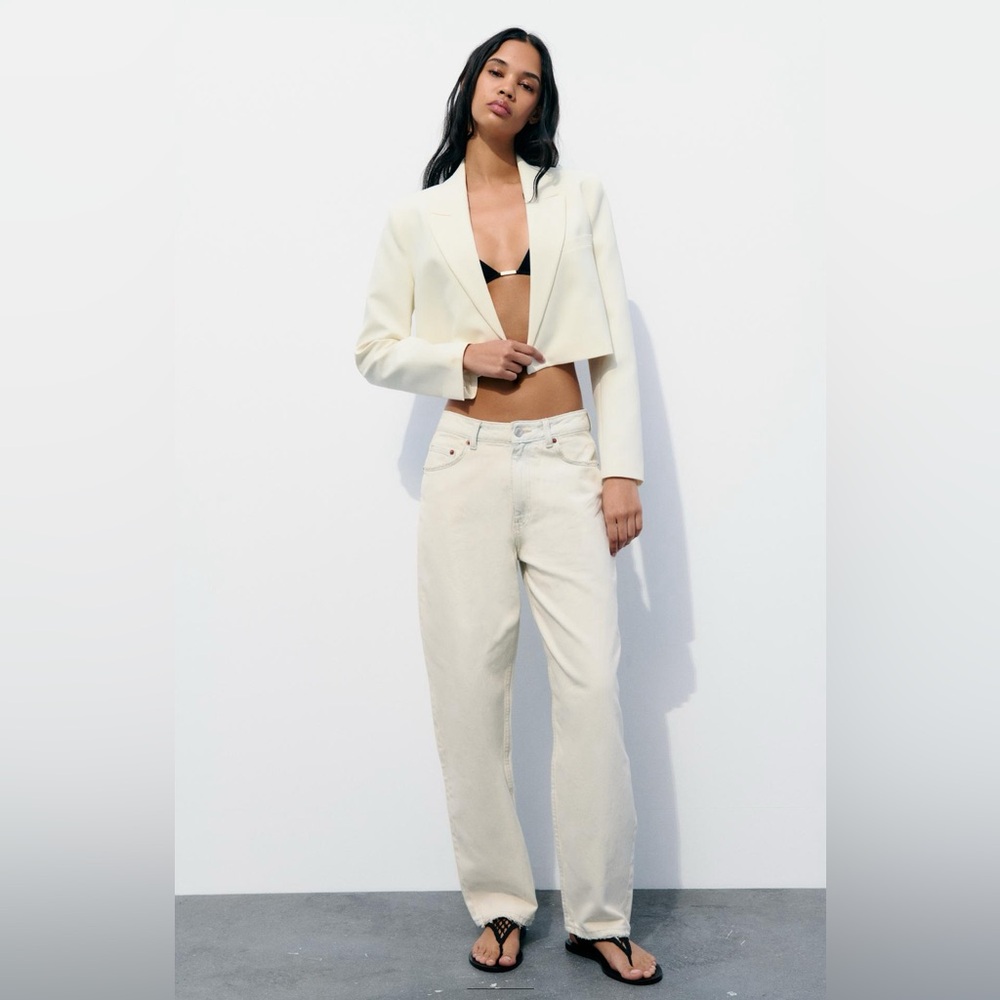 ZARA • White Tailored Balloon Barrel Jeans